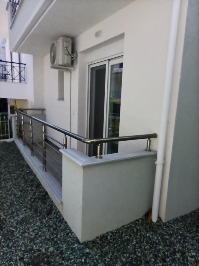 Steps To The Sea Villa Néa Péramos Екстериор снимка